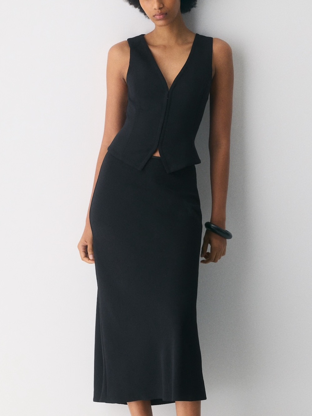 Aritzia Black Attire Vest - NWT (never worn!)